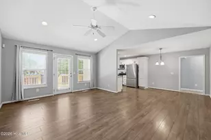 145 Pecan Ln, Aberdeen, NC 28315 - Photo 6