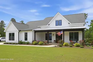 323 Leaward Trce, Swansboro, NC 28584 - Photo 2