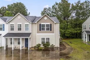 380 Anna St, Lillington, NC 27546 - Photo 2