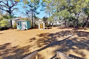 337 Dwight St, Holly Ridge, NC 28445 - Photo 22