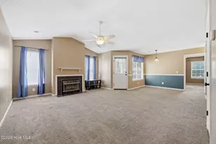 3009 Mulberry Ln, Greenville, NC 27858 - Photo 4