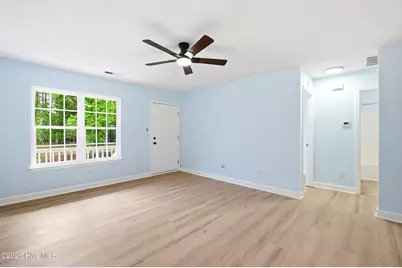 293 Walnut Road, Southport, NC 28461 - Photo 6
