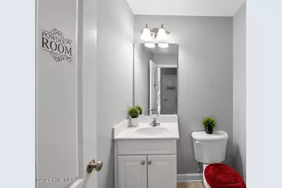 111 High Tower Lane, Aberdeen, NC 28315 - Photo 14