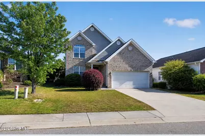 111 High Tower Lane, Aberdeen, NC 28315 - Photo 2