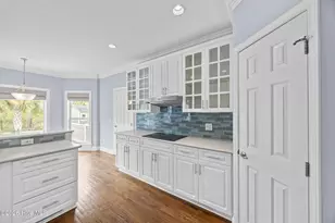 8911 W Telfair Circle W, Wilmington, NC 28412 - Photo 10