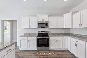 302 Shine Ct, Jacksonville, NC 28546 - Photo 8