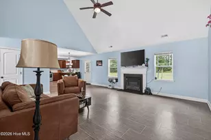 107 Pegasus Pl N, Jacksonville, NC 28540 - Photo 8