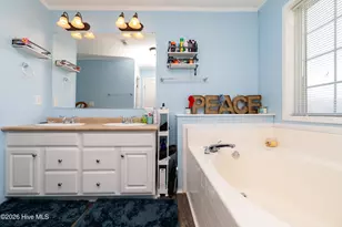 100 W Adelaide Ct, Elizabeth City, NC 27909 - Photo 20