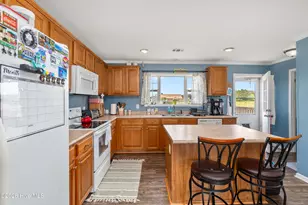 100 W Adelaide Ct, Elizabeth City, NC 27909 - Photo 8
