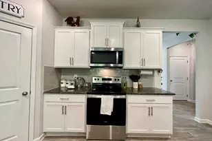200 Gabrielle St, New Bern, NC 28560 - Photo 4
