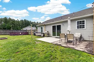 102 Blossom Court, Maple Hill, NC 28454 - Photo 22