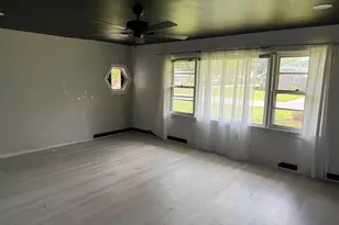 219 Fourth St, Ayden, NC 28513 - Photo 16