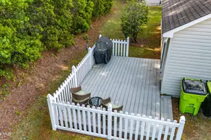 901 Meadowbrook S, Swansboro, NC 28584 - Photo 24