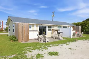 100 E Bogue Sound Dr, Atlantic Beach, NC 28512 - Photo 32