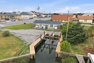 100 E Bogue Sound Dr, Atlantic Beach, NC 28512 - Photo 34