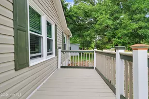 427 Baker Dr SW, Supply, NC 28462 - Photo 6