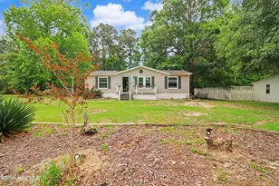 427 Baker Dr SW, Supply, NC 28462 - Photo 2