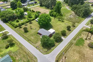 326 Wheat St, Kinston, NC 28504 - Photo 2