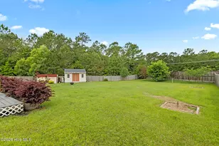 231 Admiral Ct, Sneads Ferry, NC 28460 - Photo 32