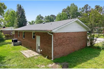39 Cornell Drive, Jacksonville, NC 28546 - Photo 32