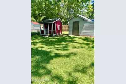 2104 Charles Boulevard, Greenville, NC 27858 - Photo 36