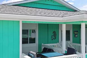 1068 Ocean Blvd W, Holden Beach, NC 28462 - Photo 6