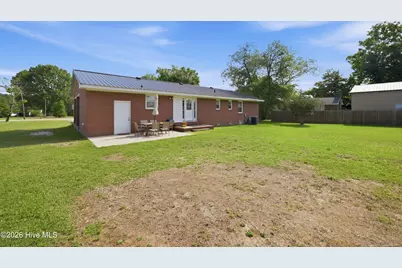 755 Central Avenue, Kinston, NC 28504 - Photo 6