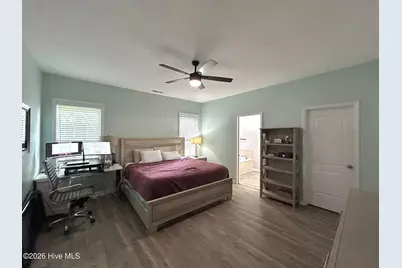 304 Weatherford Drive, Jacksonville, NC 28540 - Photo 32