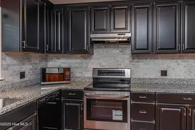 1801 E Azalea Drive, Goldsboro, NC 27530 - Photo 10