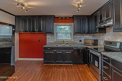1801 E Azalea Drive, Goldsboro, NC 27530 - Photo 12