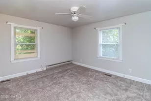 1801 E Azalea Dr, Goldsboro, NC 27530 - Photo 32