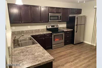 2915 Macgregor Downs Road #4, Greenville, NC 27834 - Photo 4