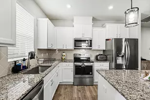 166 Cecina Ct, Clayton, NC 27527 - Photo 22