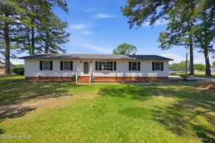 2336 Wharton Station Rd, Washington, NC 27889 - Photo 2