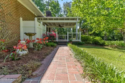 2022 Airport Road, Elizabethtown, NC 28337 - Photo 38
