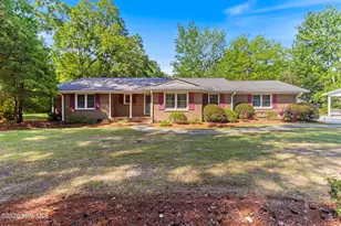 2022 Airport Rd, Elizabethtown, NC 28337 - Photo 1