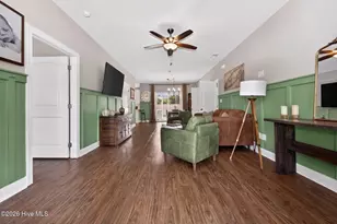 131 NE 15th St, Oak Island, NC 28465 - Photo 6