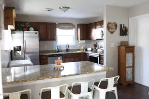 425 Palmetto Ct, Jacksonville, NC 28546 - Photo 18