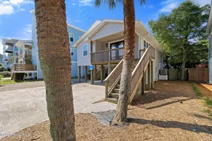 313 Greenville Ave, Carolina Beach, NC 28428 - Photo 6