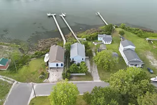1510 Avery St, Morehead City, NC 28557 - Photo 38