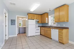 1510 Avery St, Morehead City, NC 28557 - Photo 44
