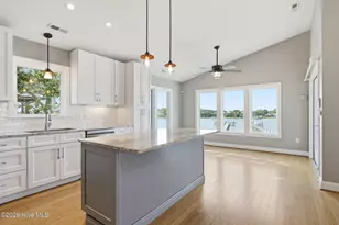 1510 Avery St, Morehead City, NC 28557 - Photo 16