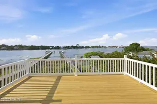 1510 Avery St, Morehead City, NC 28557 - Photo 2