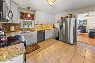 738 Dawson Creek Rd, Arapahoe, NC 28510 - Photo 16