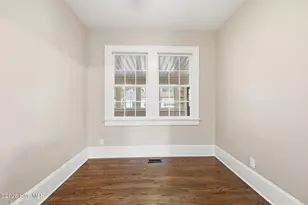 205 E 11th St, Washington, NC 27889 - Photo 26