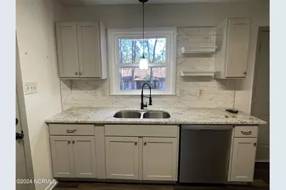 3332 Redfox Road, Spring Lake, NC 28390 - Photo 6