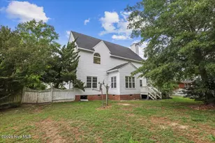206 Creekside Dr, Goldsboro, NC 27534 - Photo 4