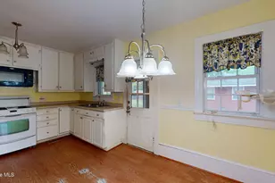 205 W Purvis St, Robersonville, NC 27871 - Photo 24
