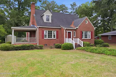 205 W Purvis Street, Robersonville, NC 27871 - Photo 2