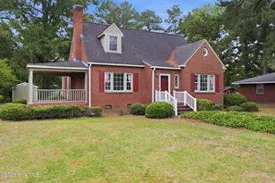 205 W Purvis St, Robersonville, NC 27871 - Photo 2